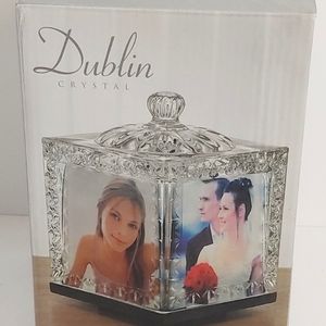 Dublin Crystal Glass Revolving Photo Cube 7”